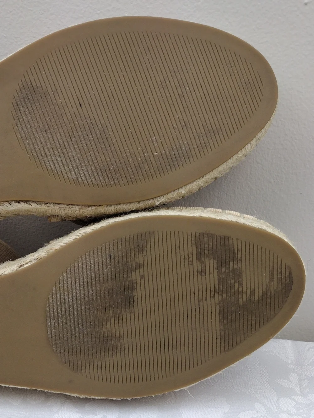 Steve Madden Marlene Wheat Woven Round Toe Elastic Ankle Strap Espadrille Sandal